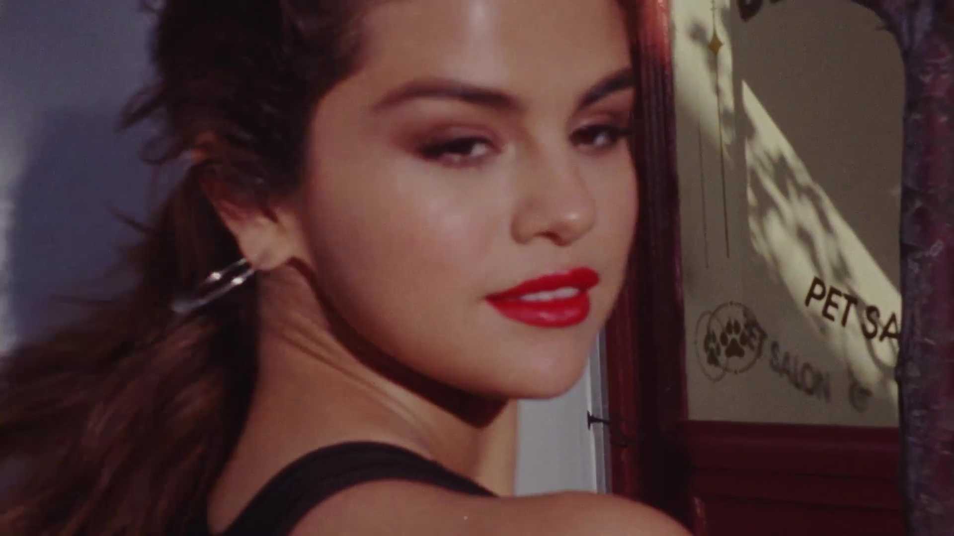 Puma__AutumnWinter_2018_Collection_Defy_Mid_-_Screen_Captures-19.jpg